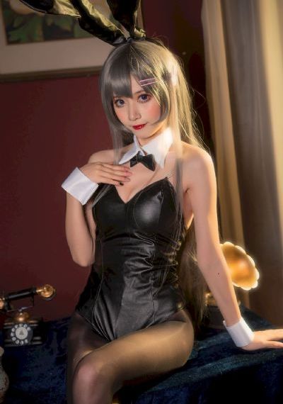 《图书室的女朋友》_高清天堂在线