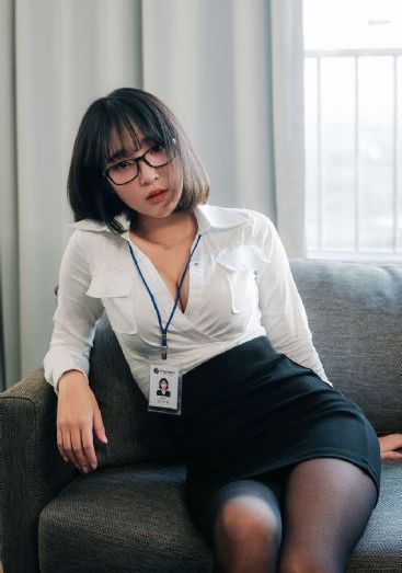 白白在线免费观看视频_BD高清免费观看