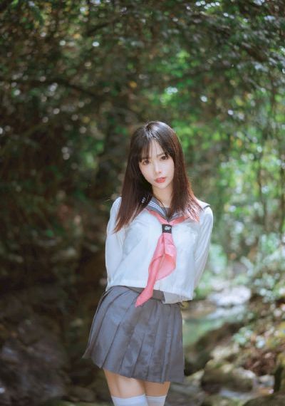 无尽裸体触手视频_720日韩免费观看