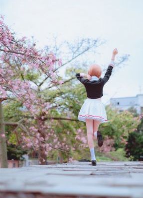 韩剧学生的妈妈_720完整视频观看