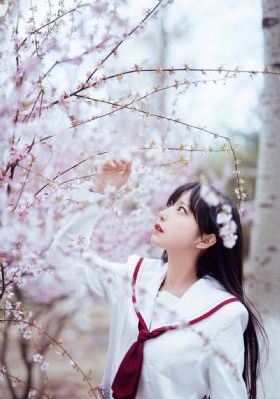 年轻的子6HD中文女寅员_4K影视在线观看